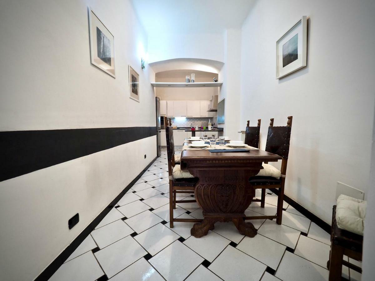 Apartment Dimora Di Famagosta Centro - Genovabnb It