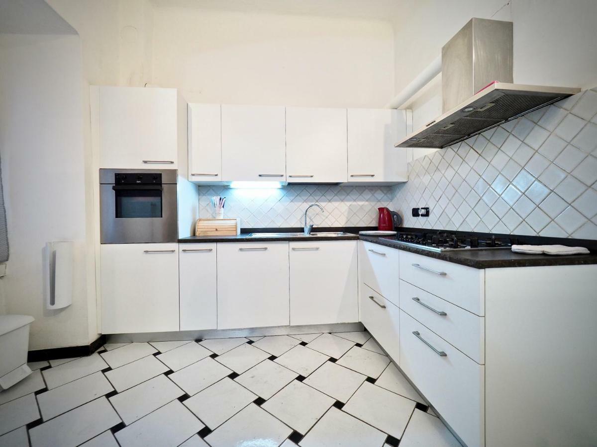 Apartment Dimora Di Famagosta Centro - Genovabnb It Genua